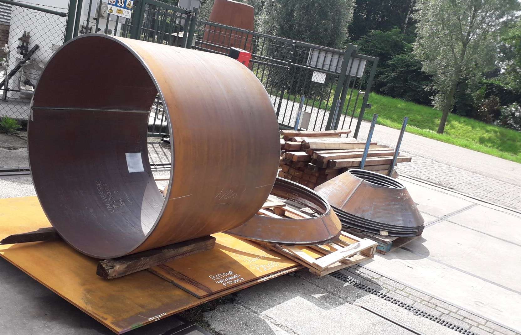 Cones & Buis gefabriceerd uit plaatstaal voor een Offshore project